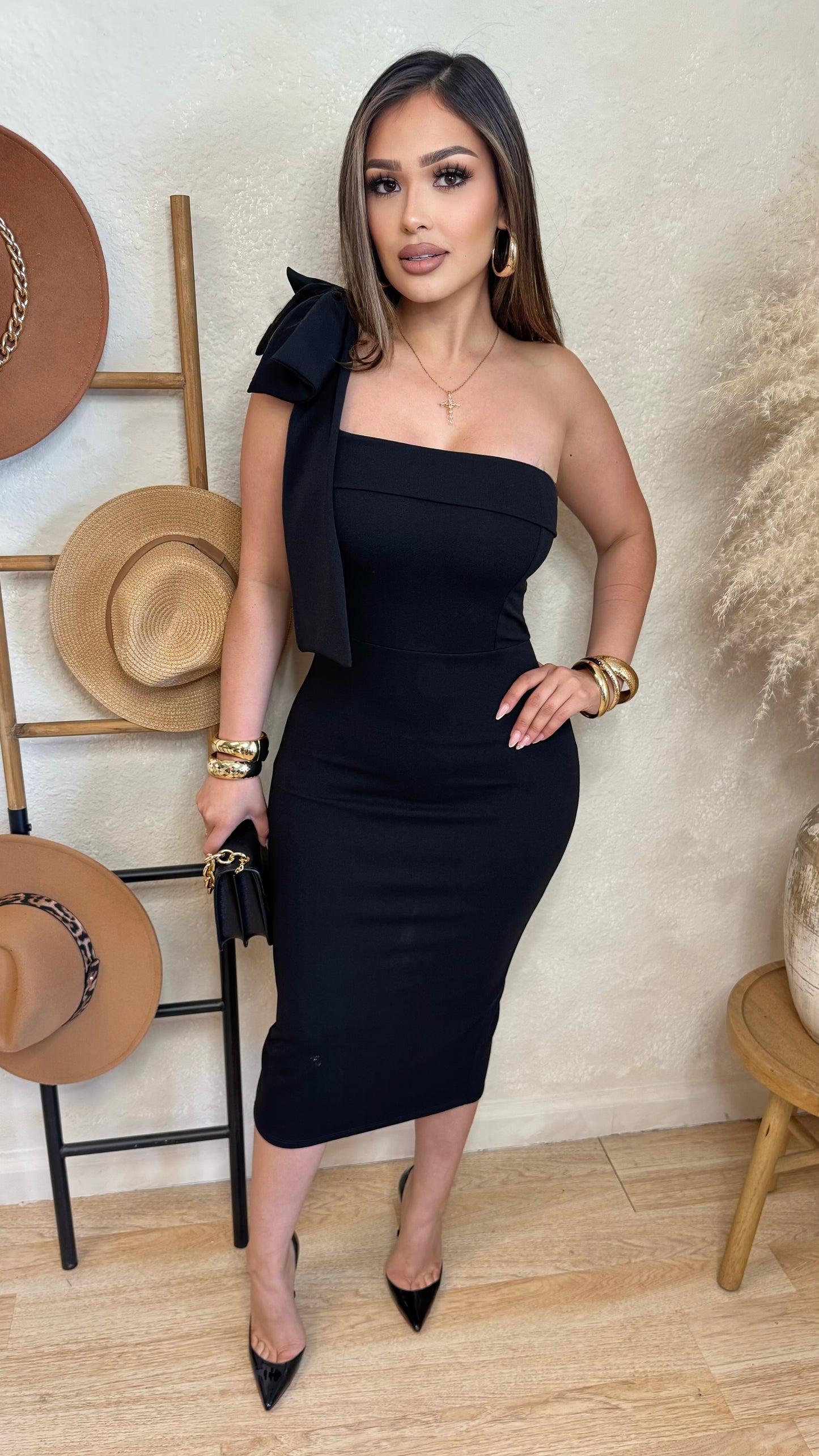 Own The Mood Dress (Black)