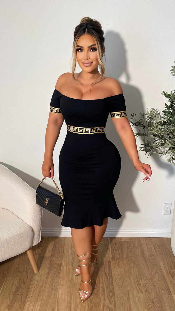 Make Your Entrance Dress (Black)