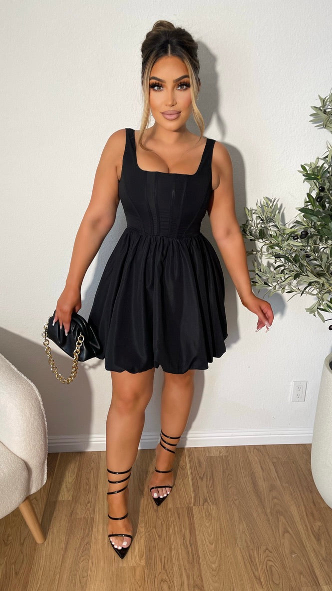 Stopping The Show Midi Dress (Black)