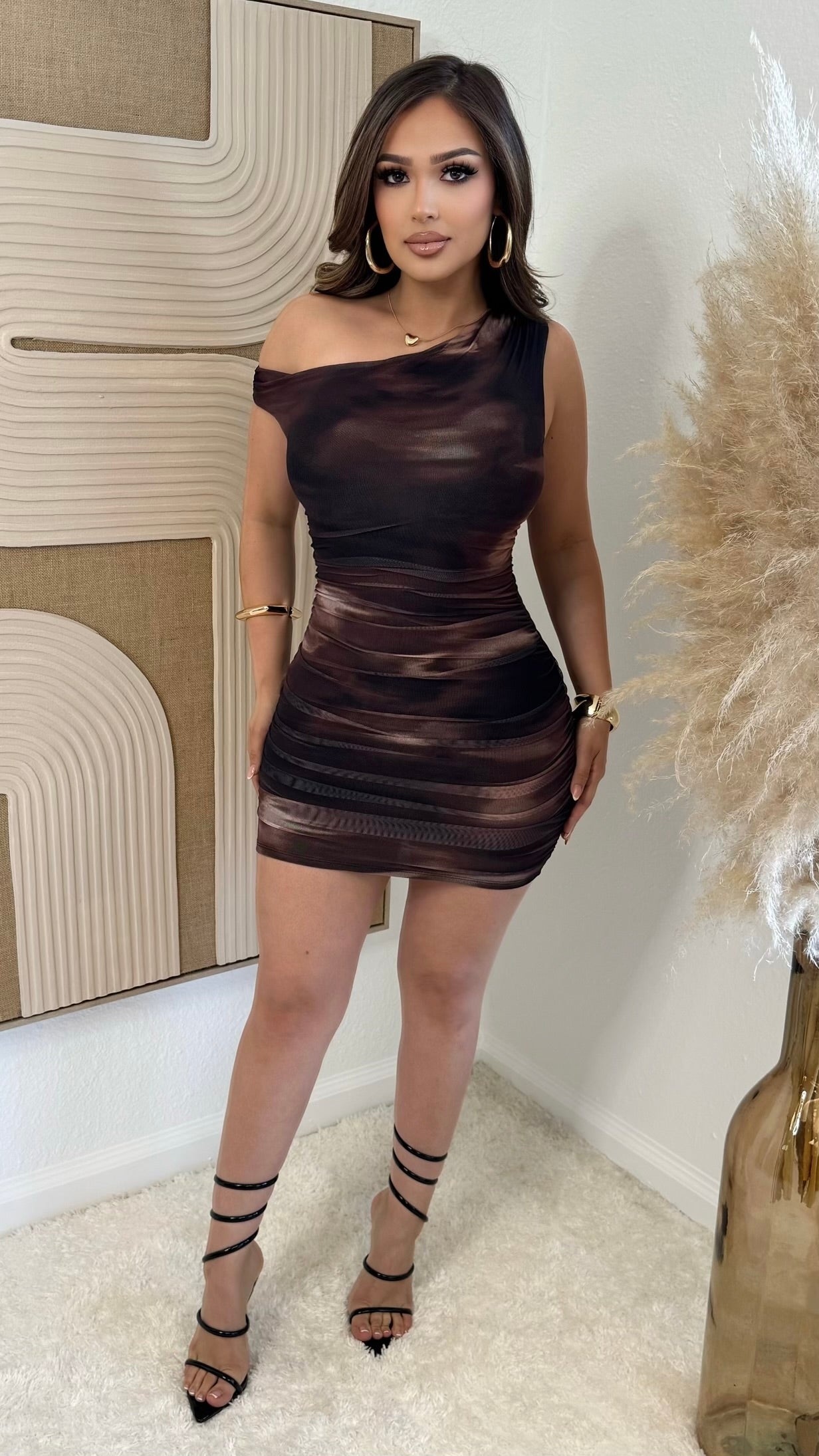 Off The Edge Mini Dress (Blk)