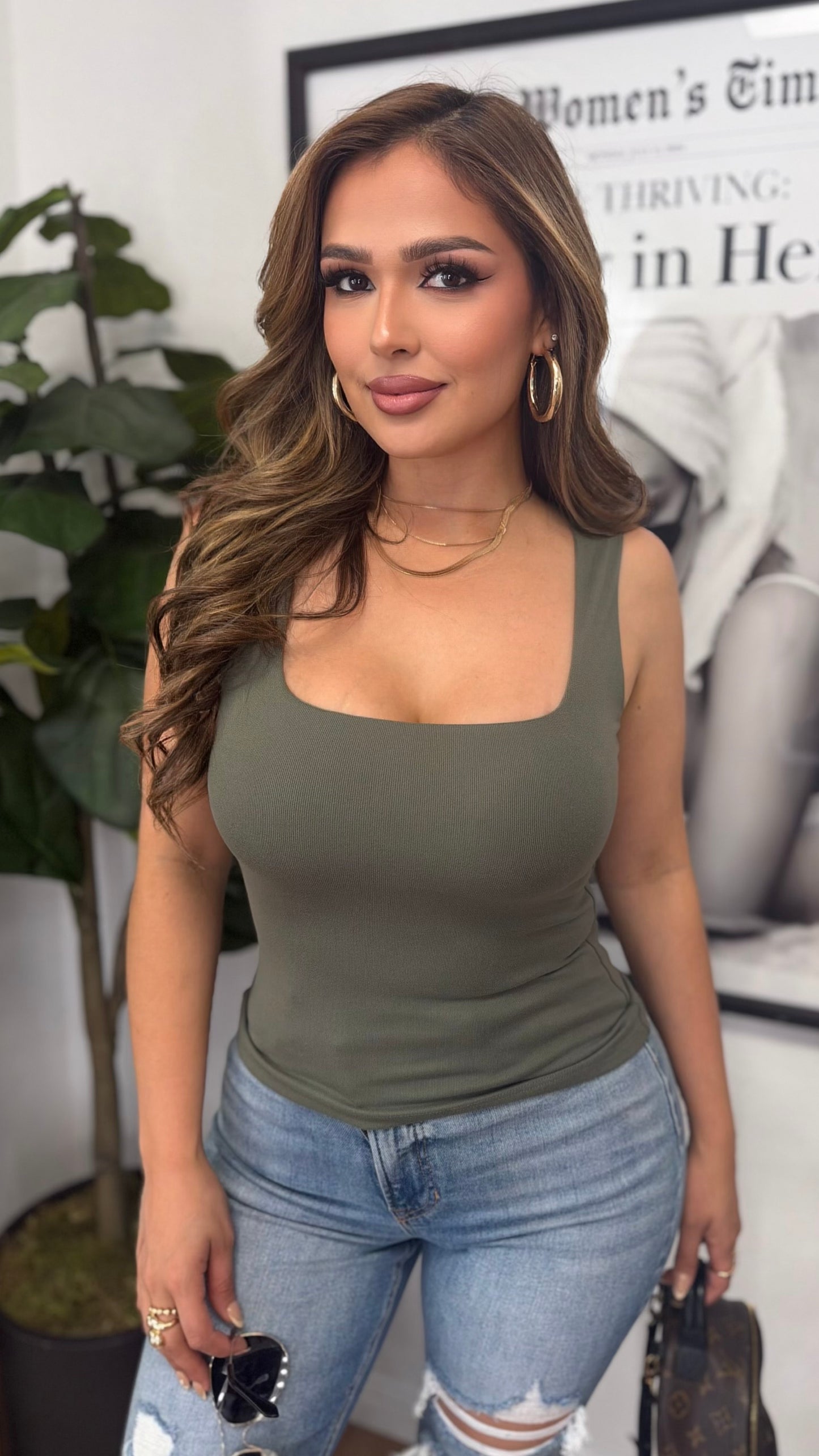 Lavish Basic Tank Top (Olive)