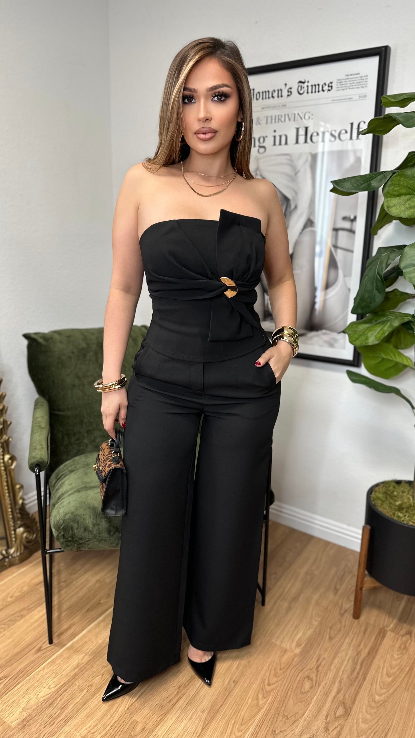 The Signature Strapless Top