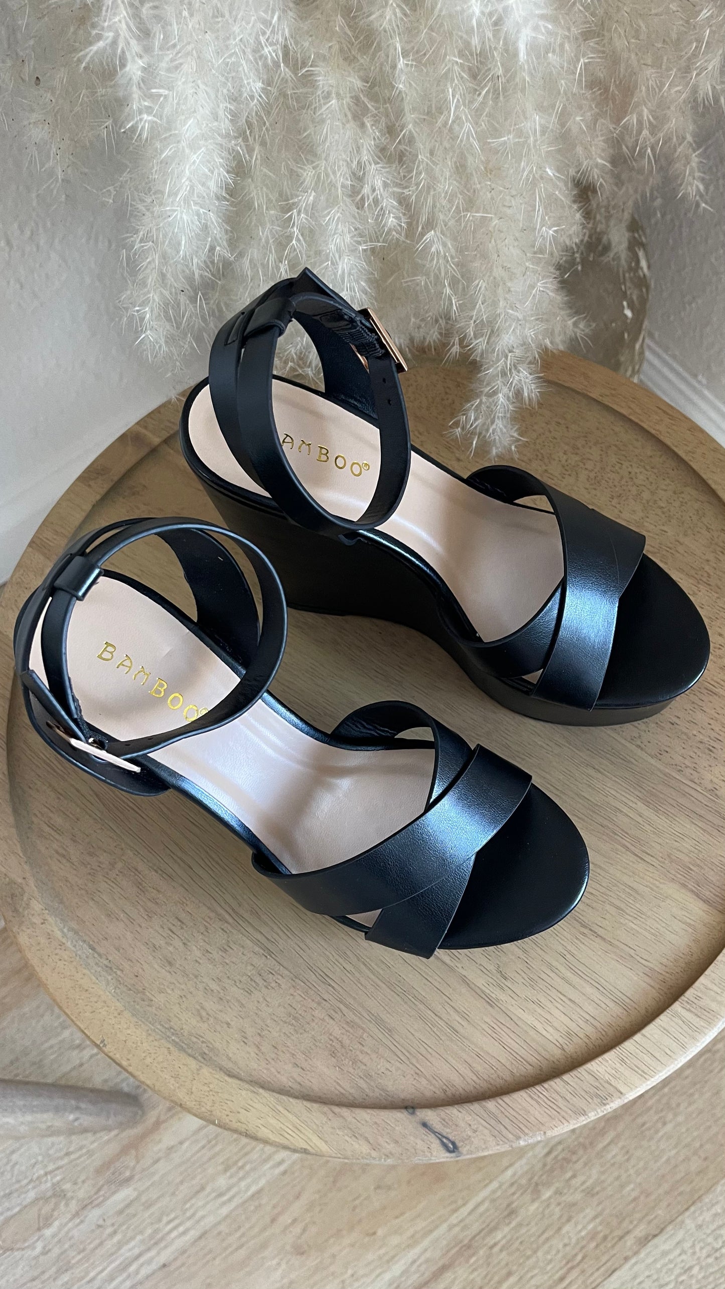 Vallarta Wedges (Black)