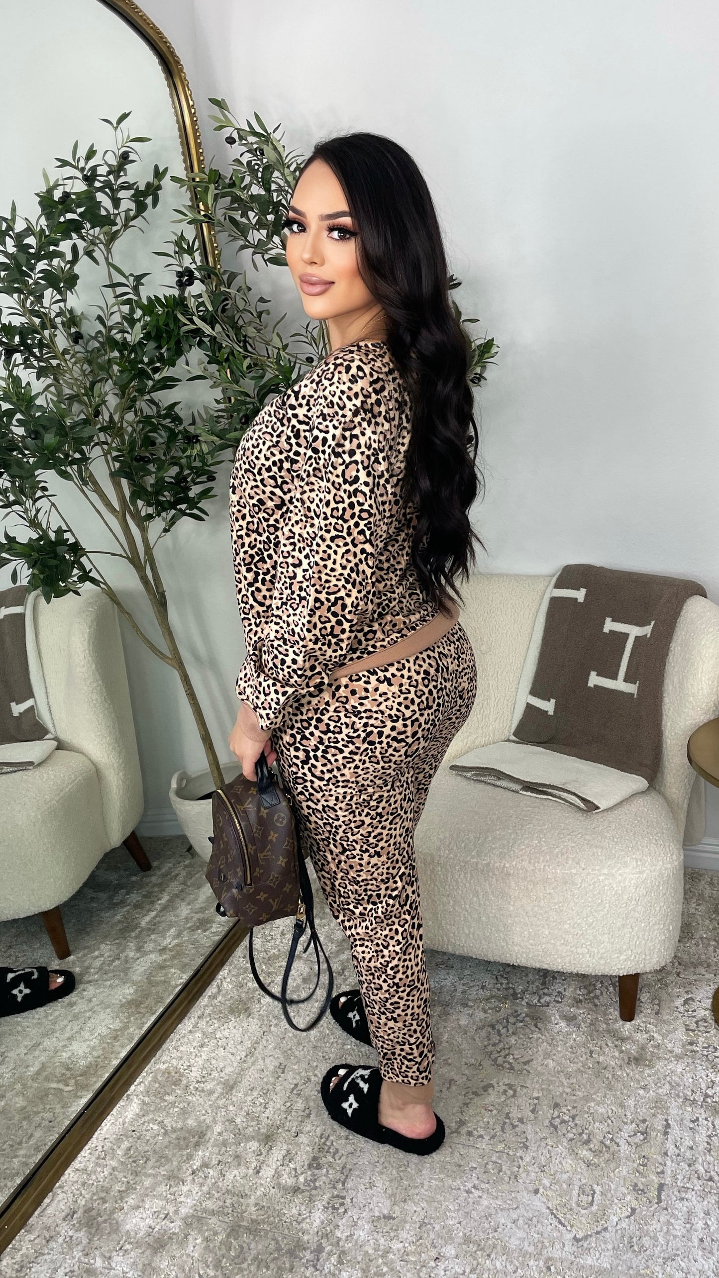 Live The Impossible 2PC Set (Leopard)