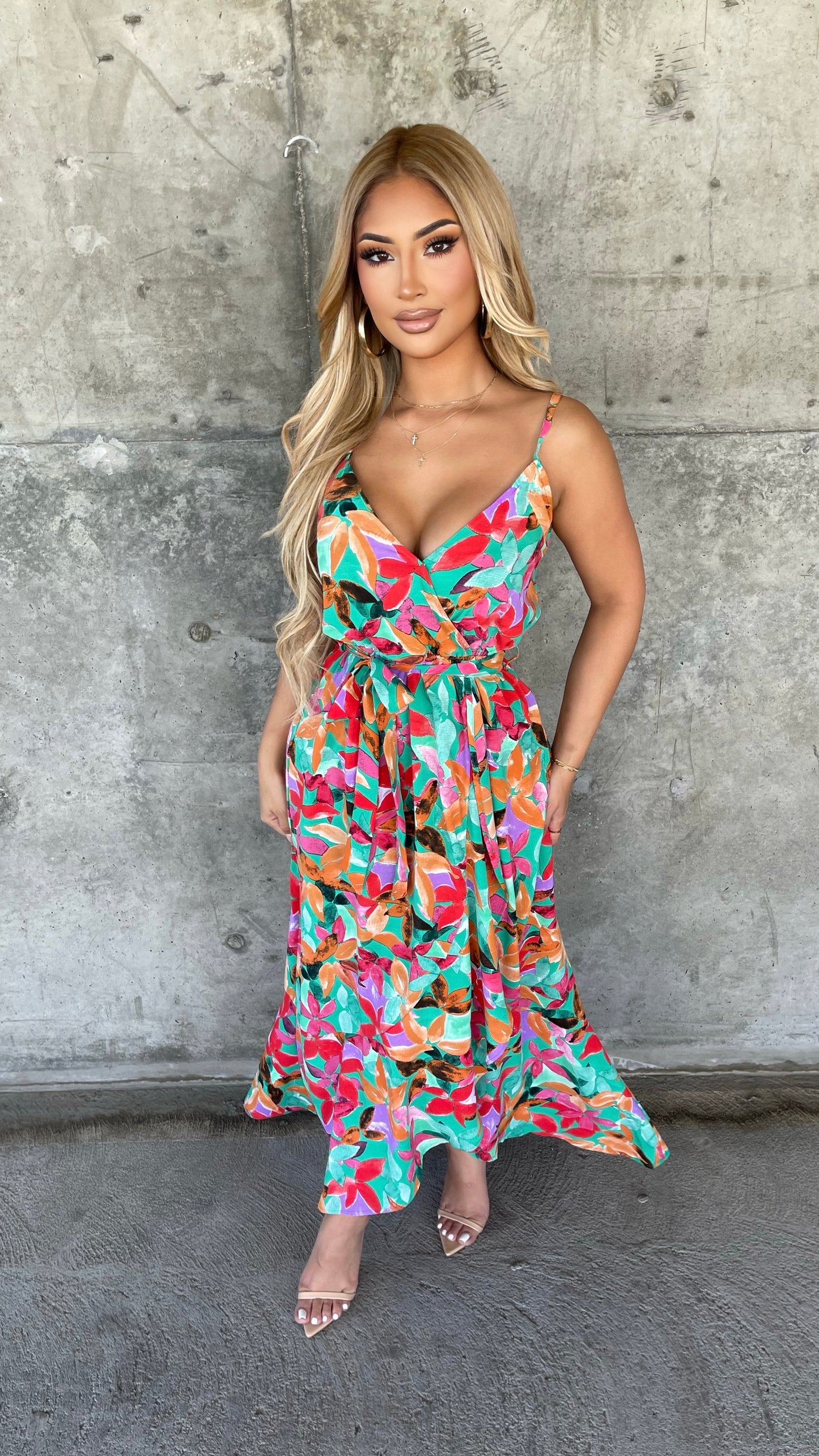 Living In The Moment Maxi Dress (Emerald Green)