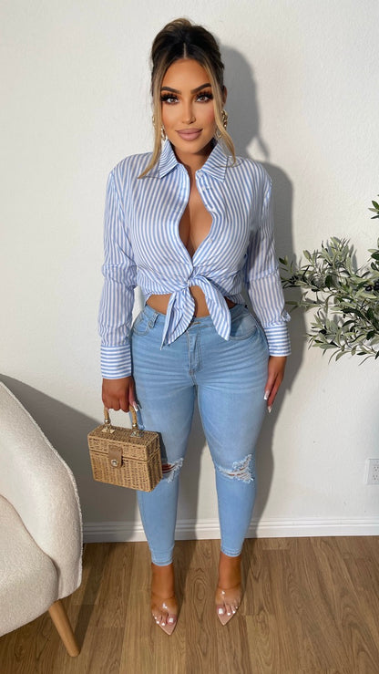 Workday Vibe Top (Blue/ White)
