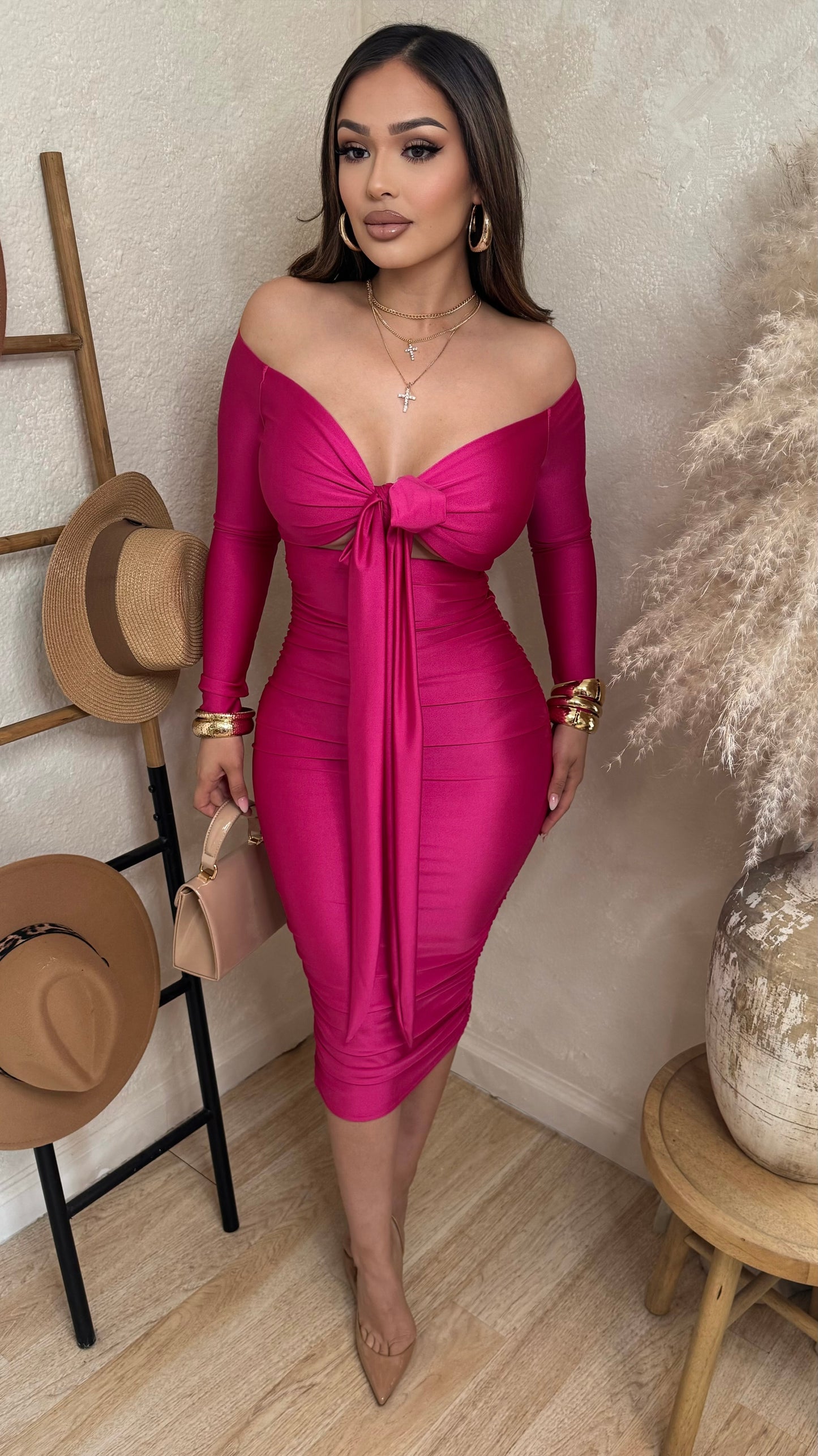 Love To Show Off Midi Dress (Fushia)