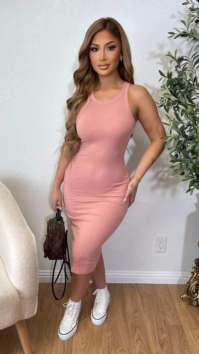 Zarina Maxi Dress (Pink)