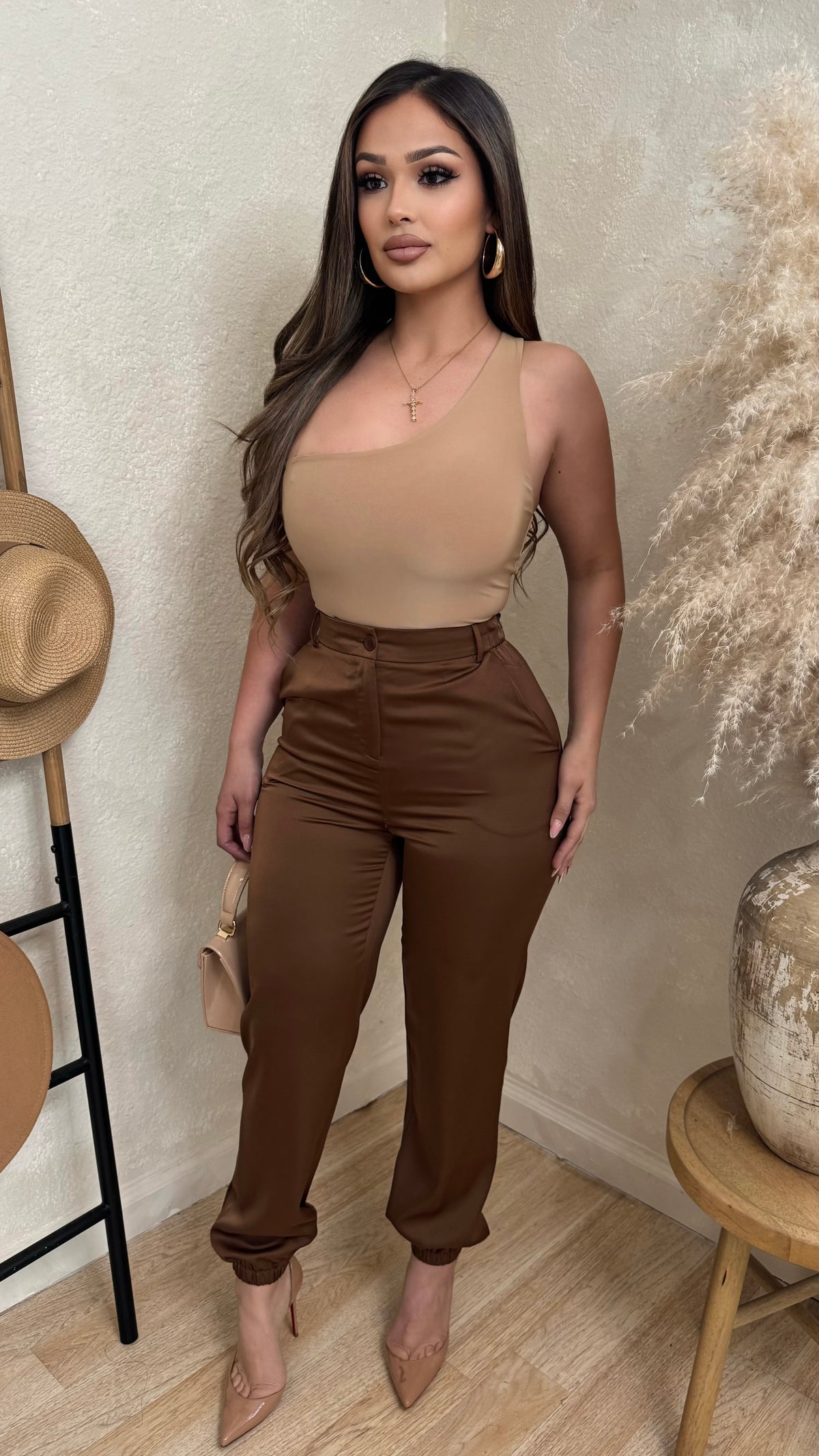 Sleek Glam High Rise Trousers (Dk. Brown)