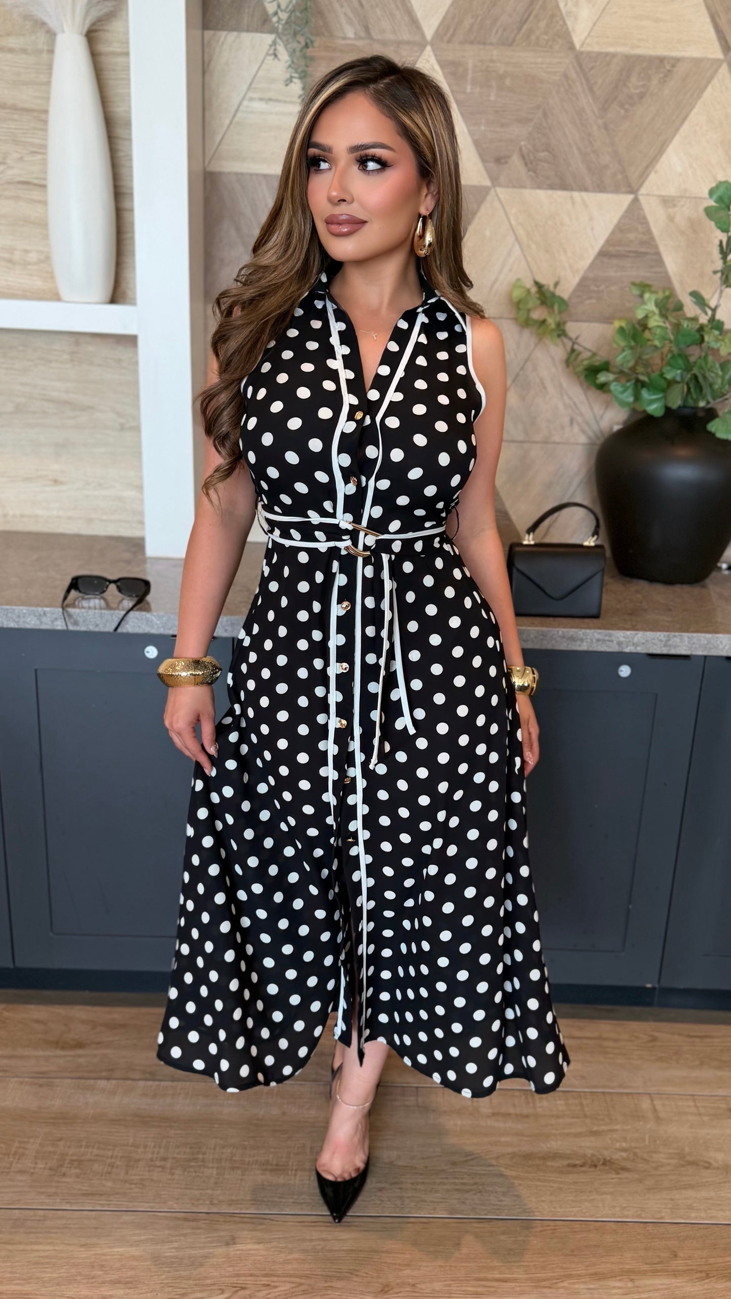 Sophisticated Polka Dot Dress (Black)
