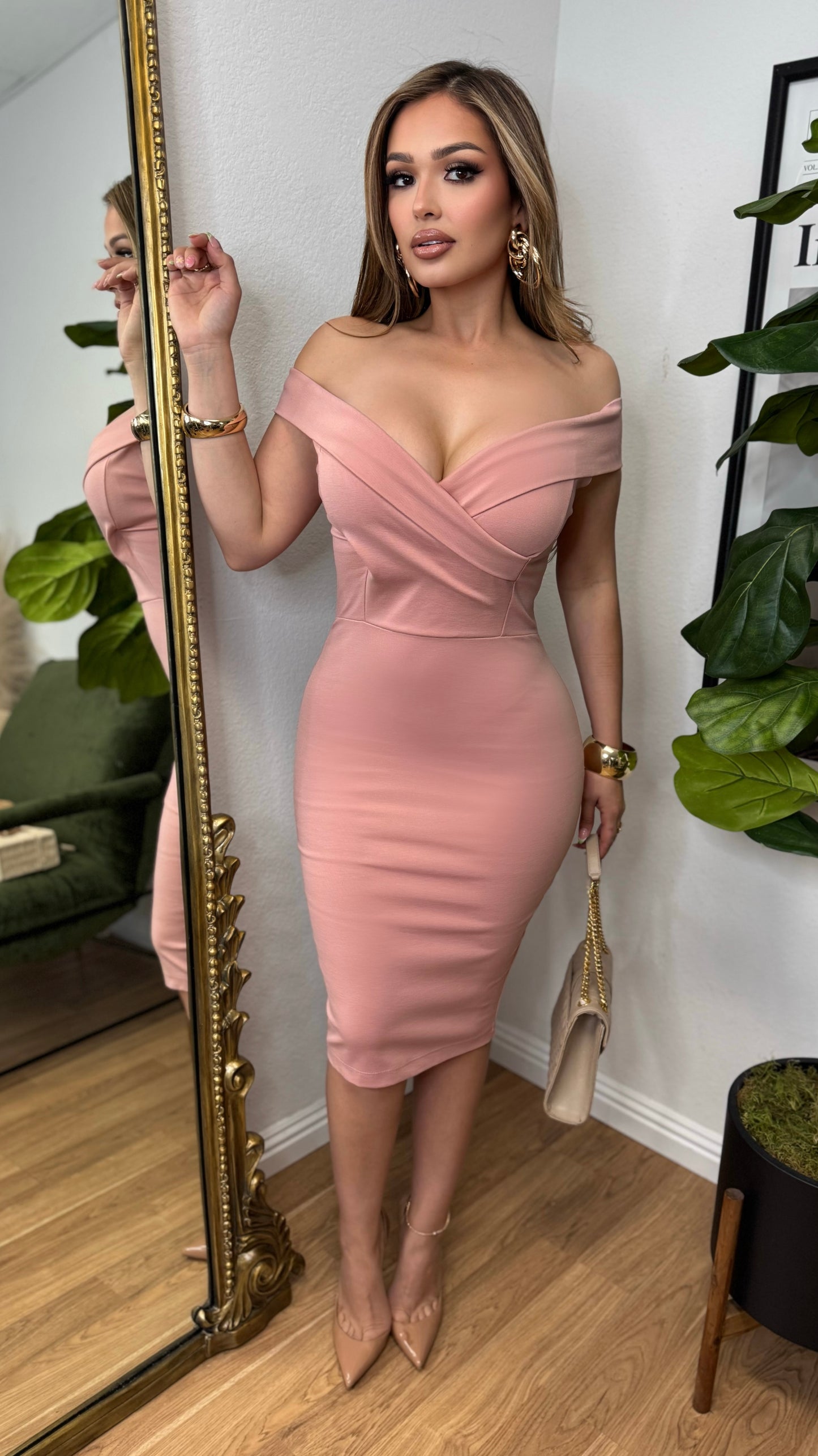 Made For Look Off The Shoulder Dress (Blush)