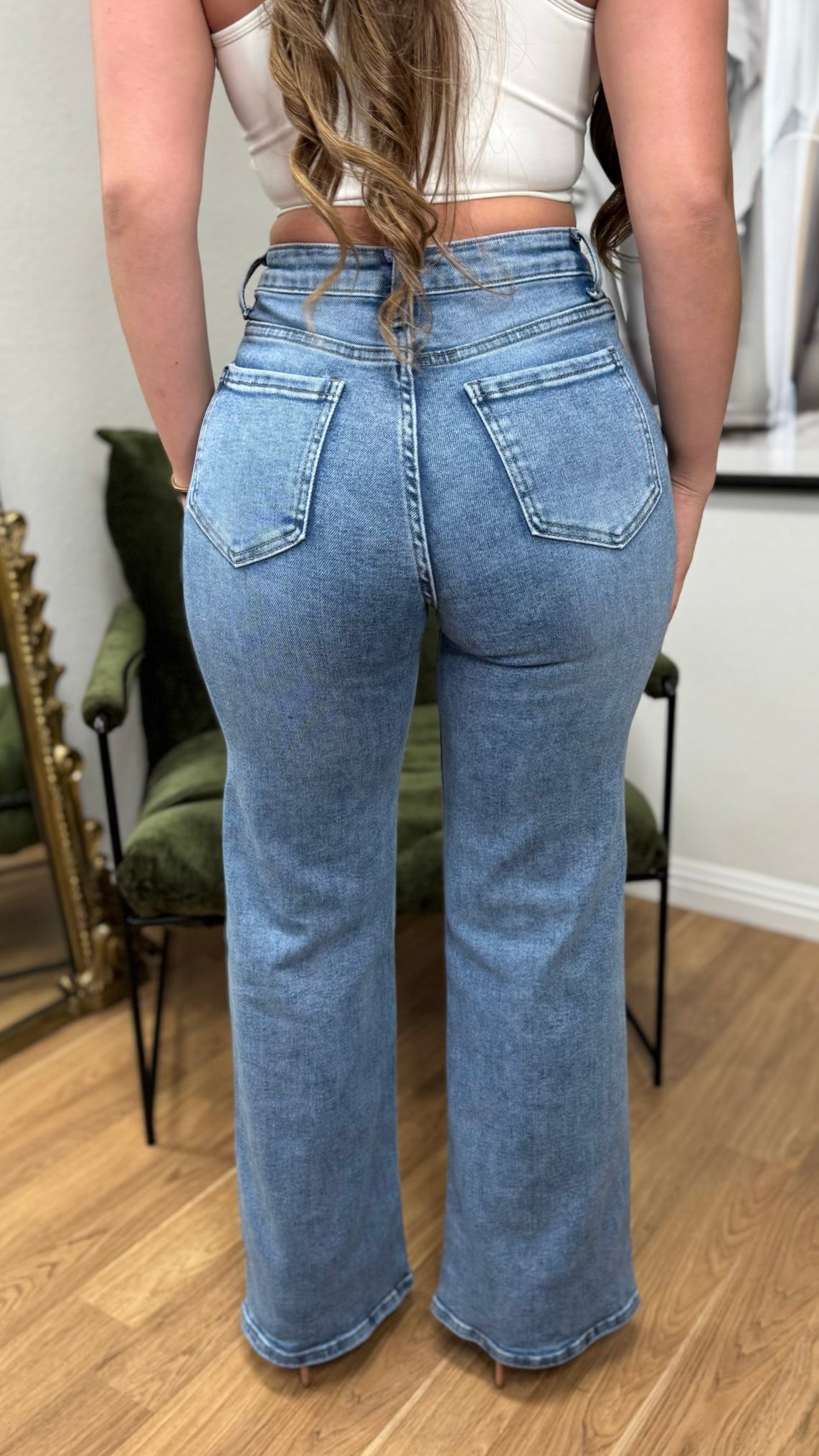 Everyday Edgy High Rise Jeans (Medium Wash)