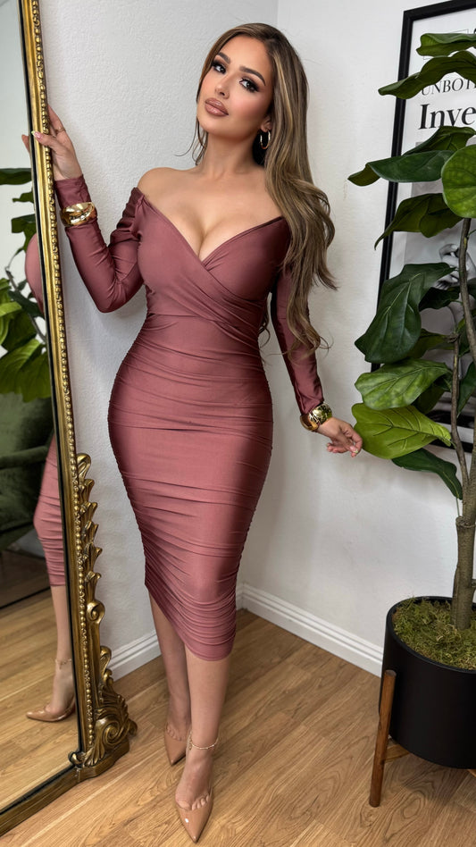 Itzel Couture Midi Dress (Mauve)
