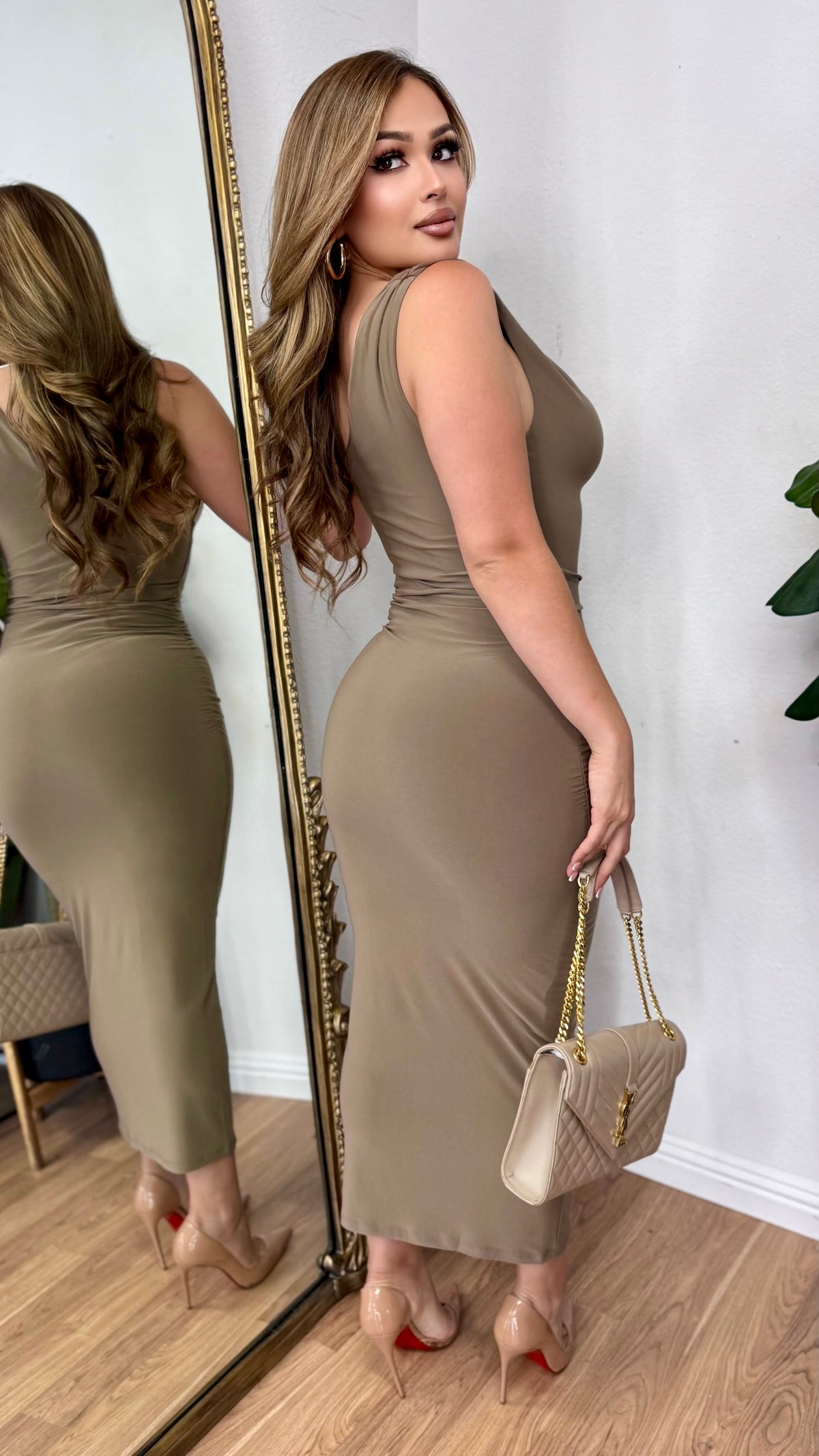In Demand Midi Dress (Mocha)