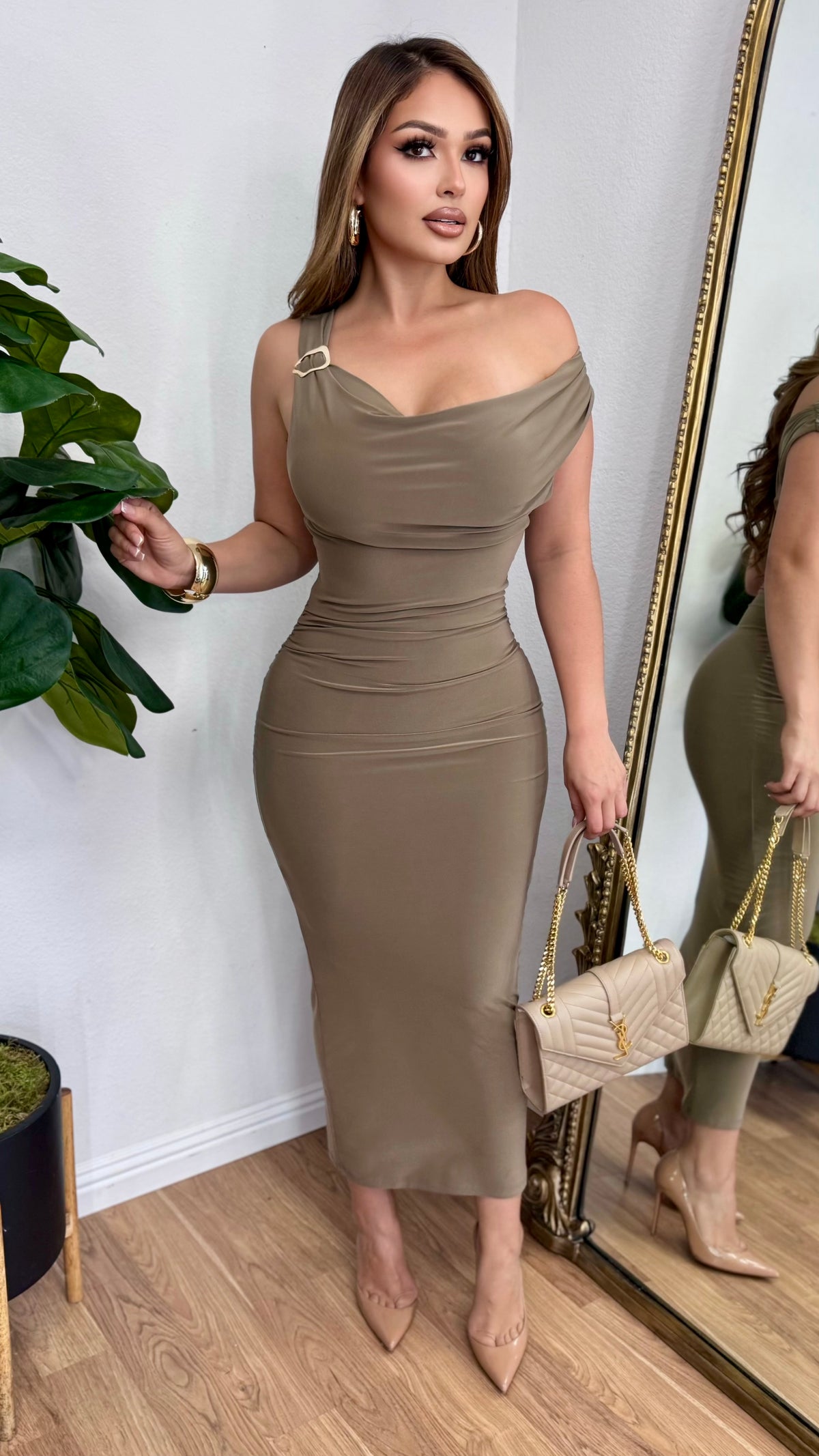 In Demand Midi Dress (Mocha)