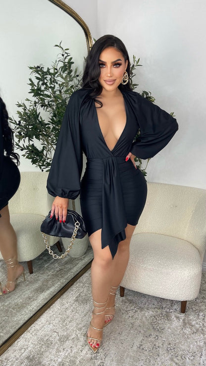 Made For The Spotlight Midi Dress (Black)