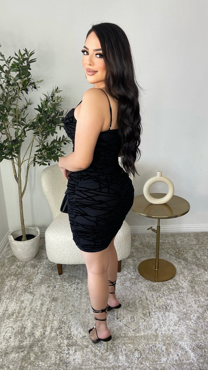 Over The Top Scrunched Dress (Black)